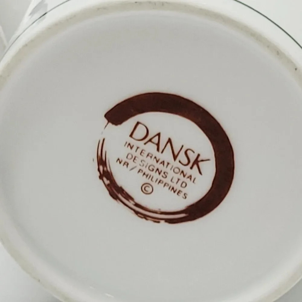 Dansk Berries Set Of 3 Mugs Consisting Of 2 Peach And 1 Blackberry VGC
